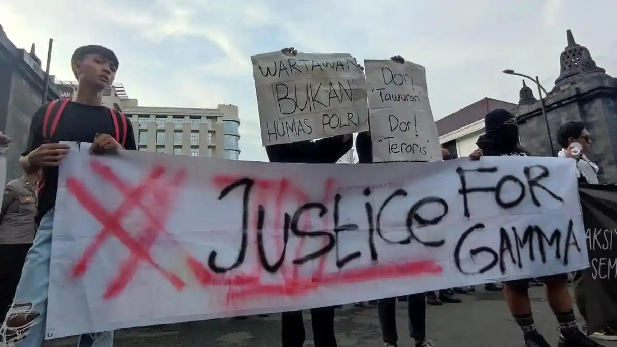 Oknum Wartawan Semarang Cawe-cawe Kasus Pelajar Ditembak Mati Polisi, Semobil dengan Kapolrestabes