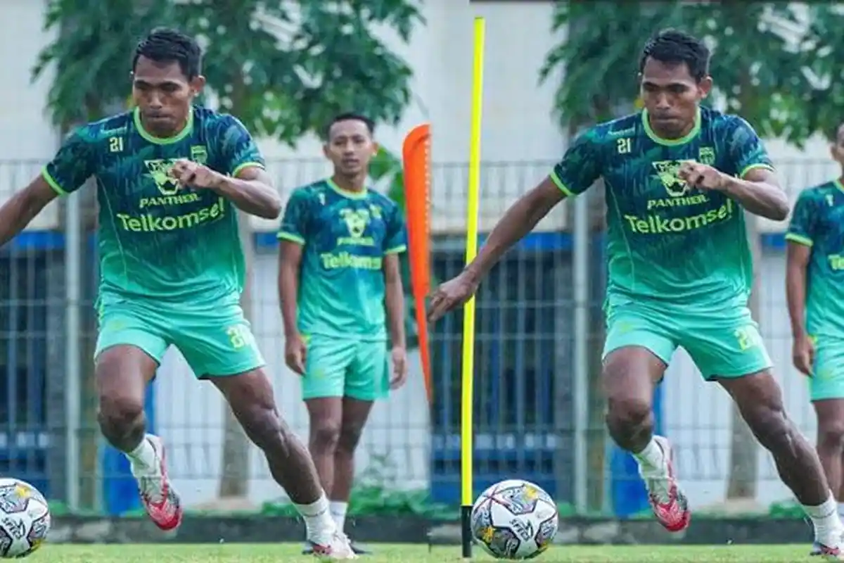 Jelang Laga Persib Bandung vs Persebaya Surabaya, Frets Butuan : Tim Memiliki Motivasi Ekstra