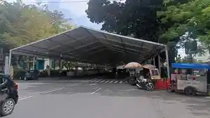 RAMADHAN-FAIR-Persiapan-Ramadhan-Fair-XX-Kota-Medan-masih-pemasangan-tenda-utama.jpg