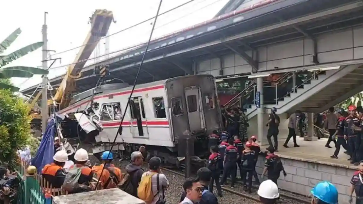 Daftar 10 Jenazah Perempuan dari 15 Korban Tabrakan Kereta Api vs KRL di Bekasi Timur, Asal Jambi