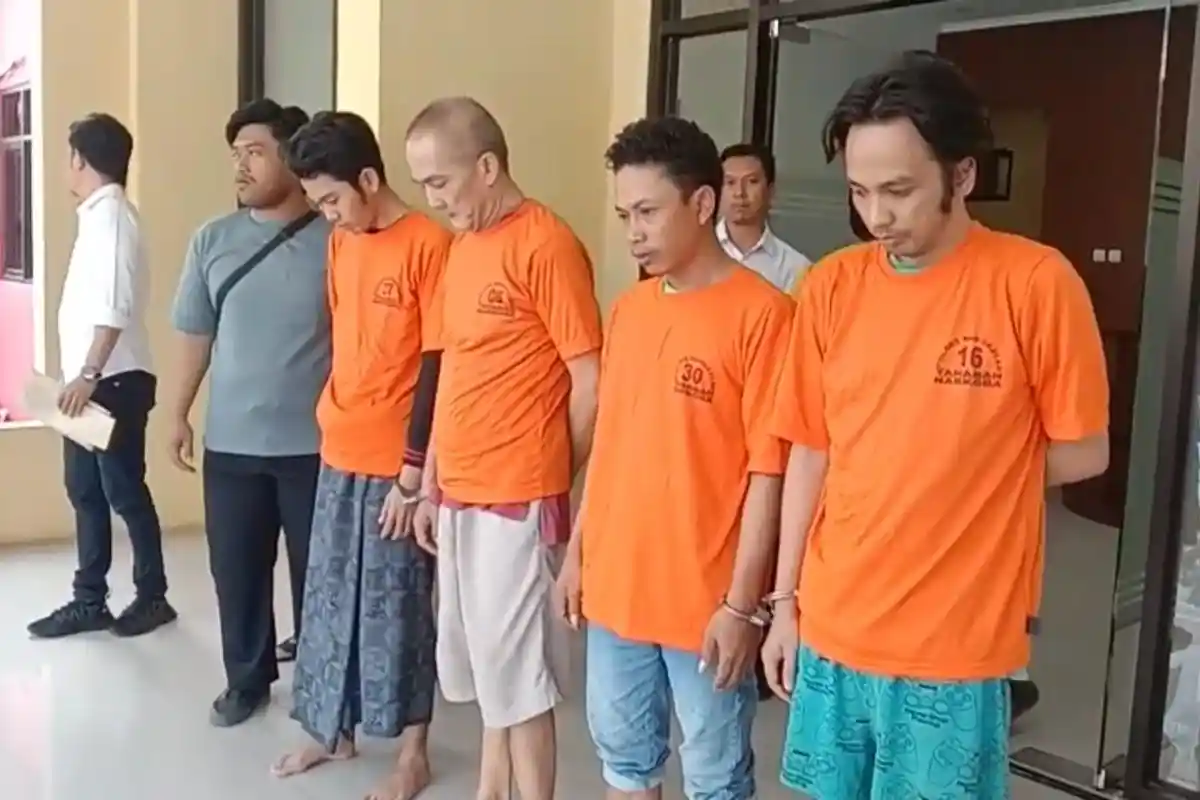 Satu Keluarga Jual Narkoba di Bangkalan, Ditemukan 16 Gram Sabu-Sabu