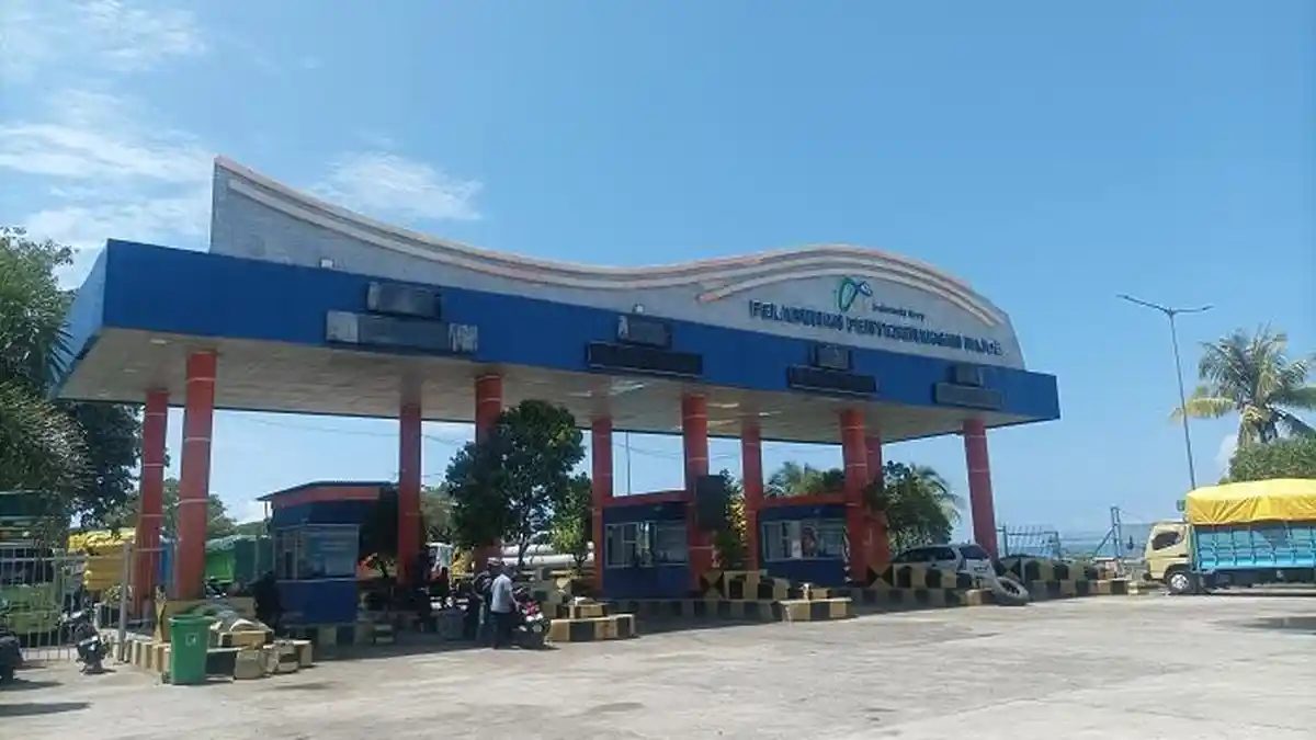 Penyeberangan Bajoe-Kolaka Dibuka Kembali, Siwa-Kolaka Dihentikan
