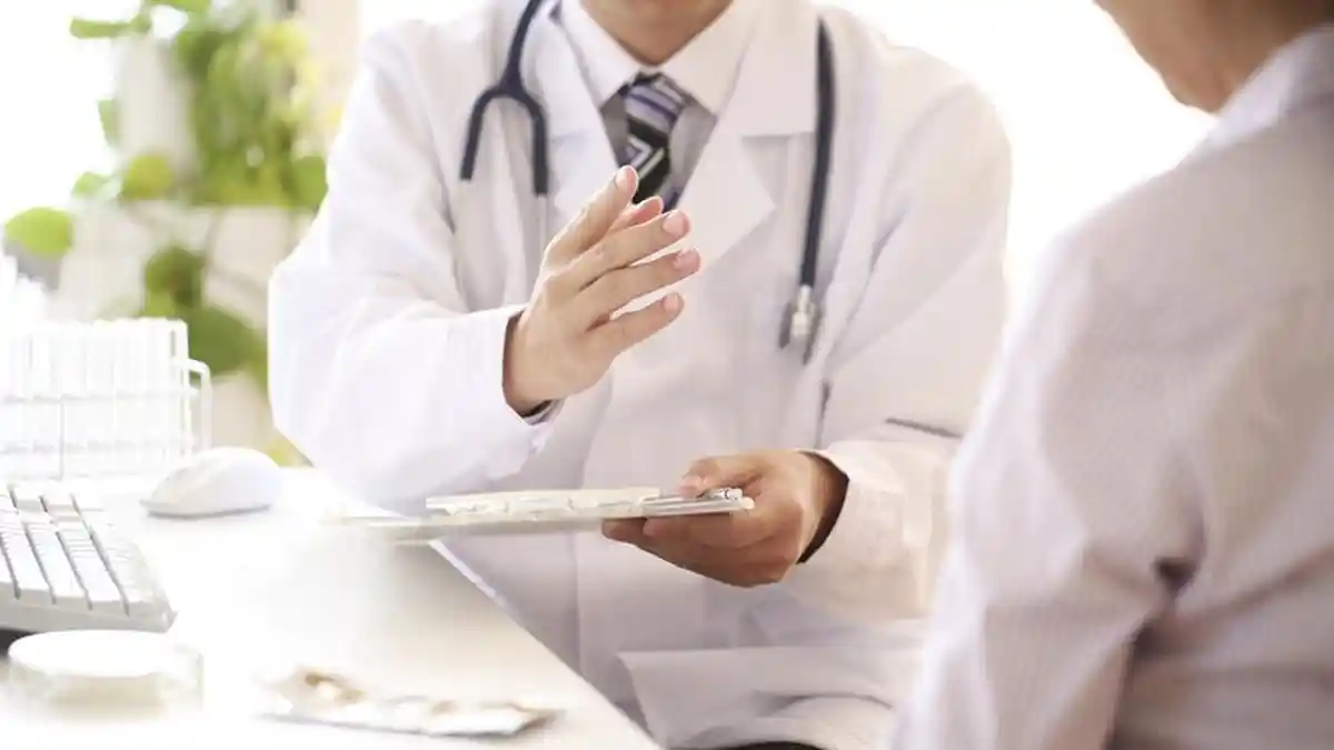 Pengurus Besar IDI akan Memperketat Akses Perusahaan Farmasi ke Seorang Dokter