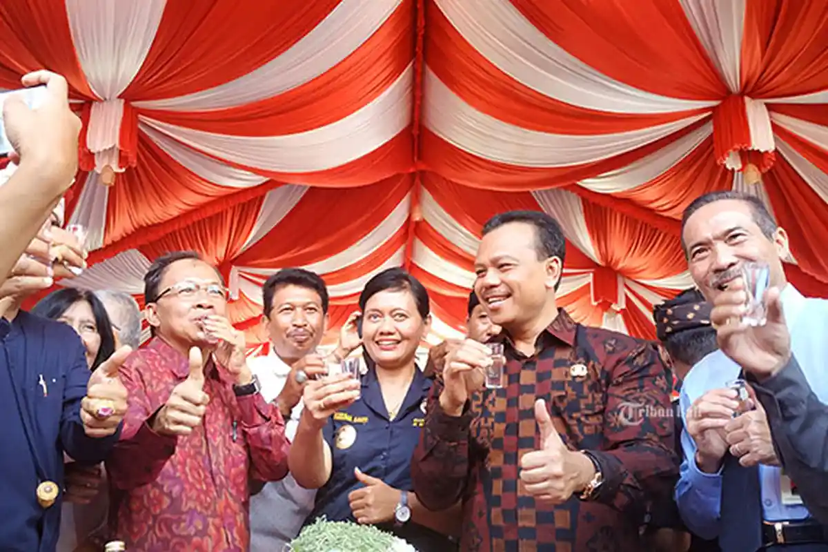 Koster Sebut Popularitas Arak Bali Semakin Meningkat, Bakal Bersaing dengan Soju atau Vodka