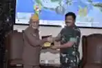 Panglima TNI Terima Kunjungan Ketua Umum LVRI
