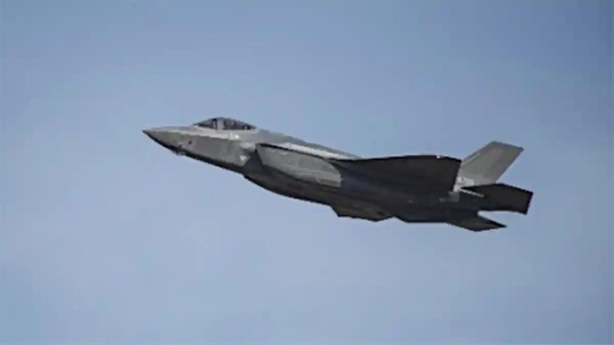 Pesawat Tempur F35A Stealth Pertama Jepang Berhasil Uji Coba di Atas Samudra Pasifik