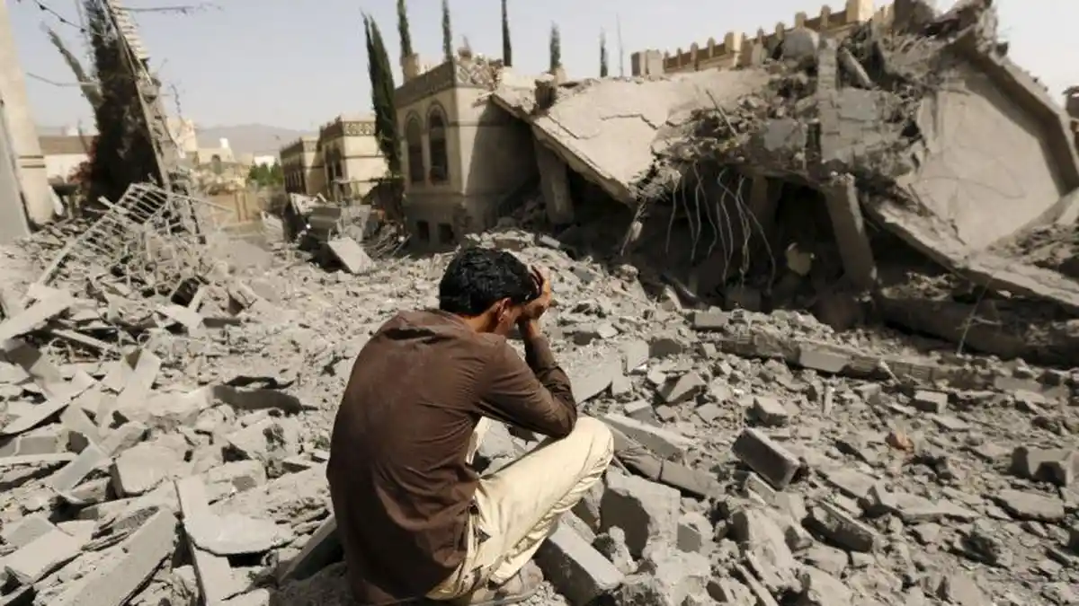 Dua Rudal Pasukan Houthi Hantam Target di Provinsi Marib Yaman