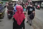 Jaring Demak Bagikan 10.000 Masker & Takjil di Mranggen, Ingatkan Warga untuk Selalu Waspada