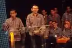 Ibunda Jokowi Dampingi Debat Cagub DKI Jakarta