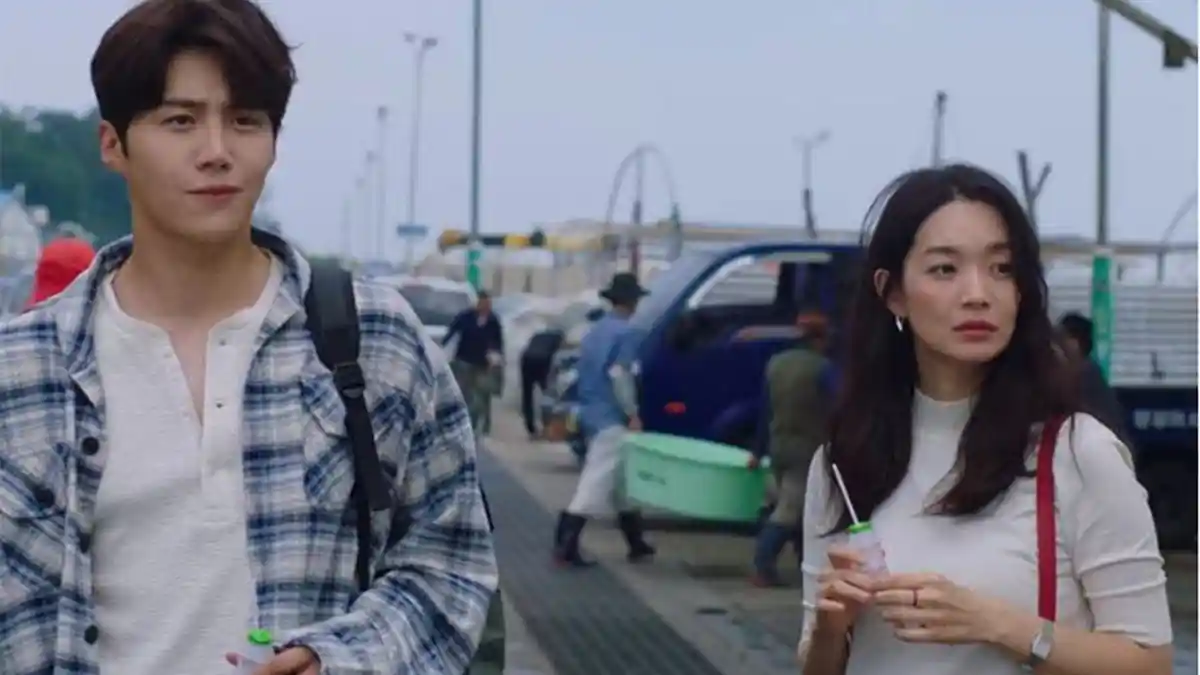 Link Nonton Hometown Cha-Cha-Cha Sub Indo Episode 1, Pertemuan Pertama Hong Du Shik dan Yoon Hye Jin