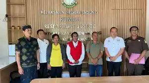 Kejari-Badung-hentikan-penuntutan-perkara-penipuan-atau-penggelapan-melalui-pendekatan-RJ.jpg