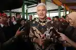 Gubernur-Jawa-Tengah-Ganjar-Pranowo-saat-meresmikan-revitalisasi-tujuh-SMK.jpg