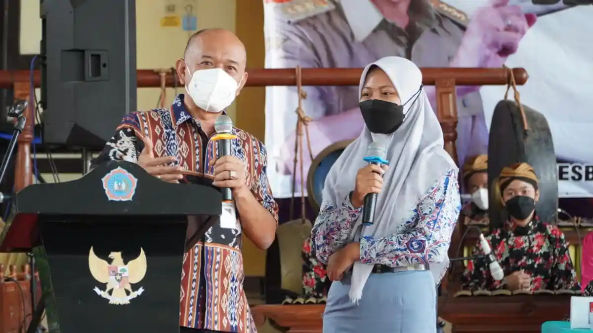Ini Pesan Bupati Dian Kristiandi ke SMAN 1 Mlonggo Jepara