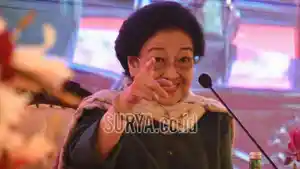 Ketua-Umum-PDI-Perjuangan-Megawati-Soekarnoputri-saat-berada-di-Surabaya-2.jpg