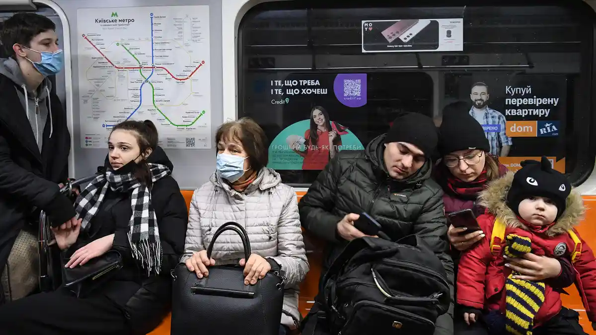 Serang Ukraina, Berikut Daftar Perusahaan dan Individu di Rusia yang Terkena Sanksi dari Inggris