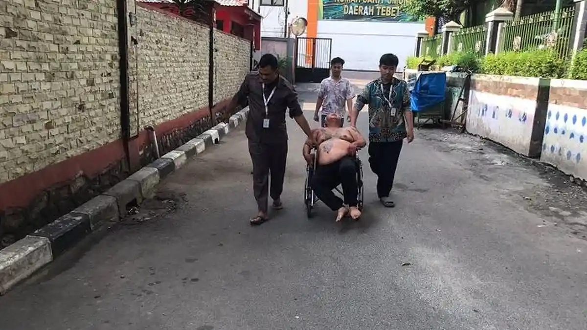 Pencuri Motor di Tebet Babak Belur Dihajar Massa, satu Pelaku Lain Diburu
