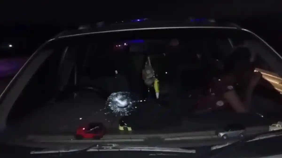 Pelempar Batu Misterius Beraksi di KM 460 Tol Semarang-Solo, Makan Korban Empat Kendaraan