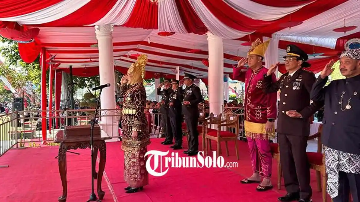 Jadi Inspektur Upacara HUT ke-79 RI, Bupati Klaten Sri Mulyani Gelorakan Semangat Membangun Bangsa