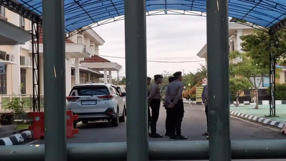 Oknum Kadin dan Tiga Anggota Dewan OKU Tertangkap OTT KPK di OKU