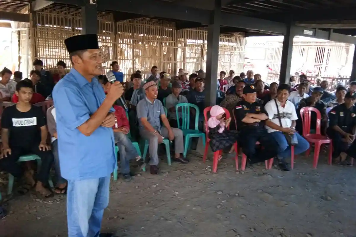 Ini Cemilan Favorit Jamaluddin Jafar Jerre saat Berkendara di Pinrang