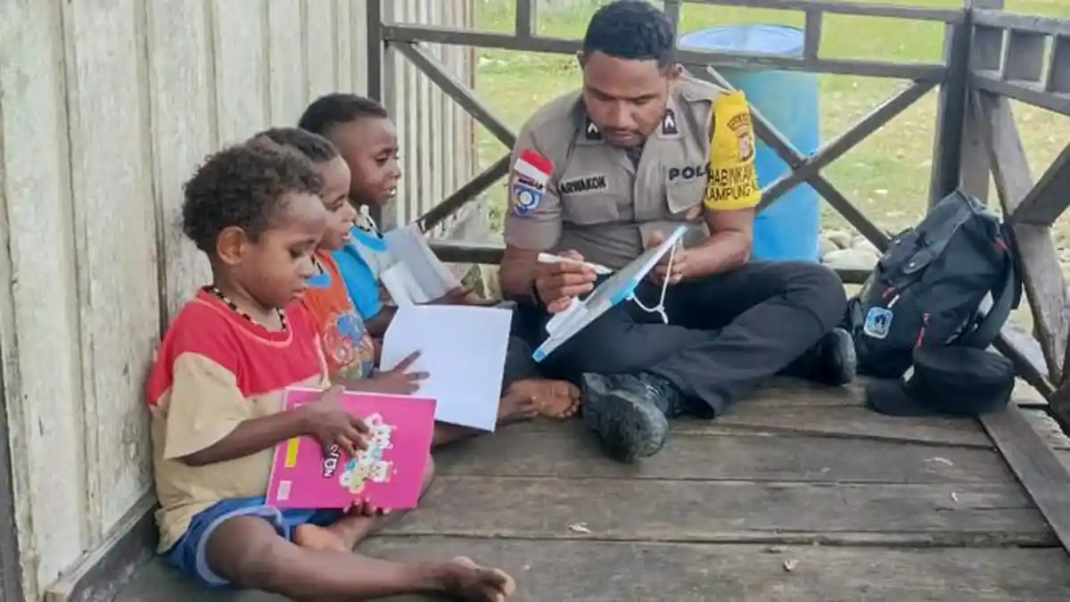 Program Si-Ipar Kembali Tingkatkan Kemampuan Literasi Anak di Pelosok Nduga