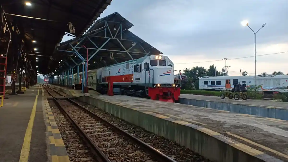Sepi Peminat, KAI Kembali batalkan Perjalanan KA Purwojaya KA ...