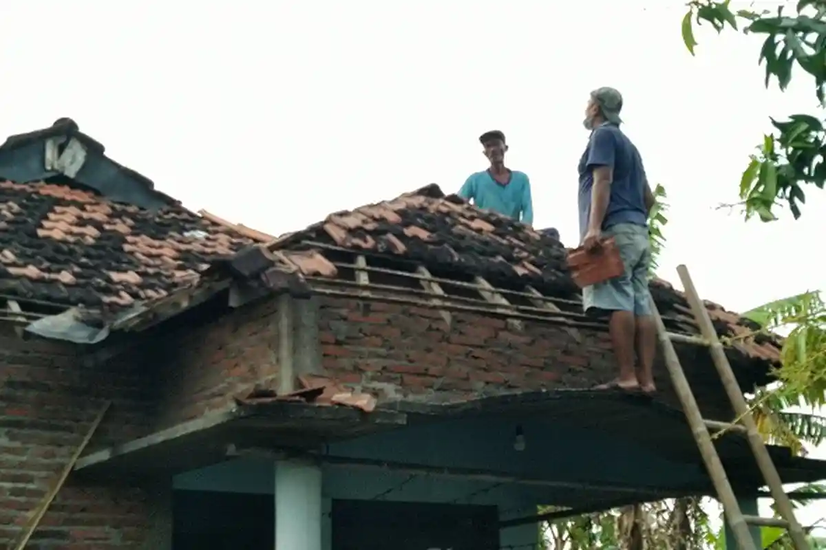 11 Rumah di Gulang Kudus Rusak Diterjang Lesus, Mayoritas Bagian Atap