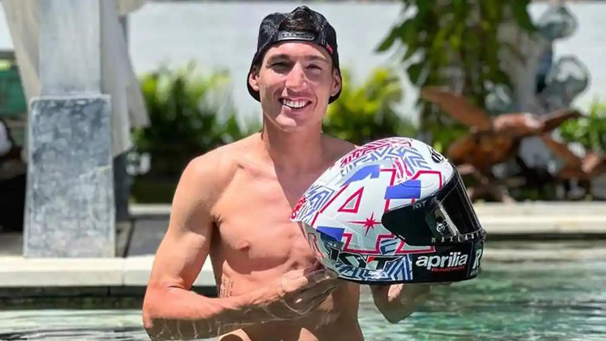Kepala Vian Sempat Terbentur Berebut Helm Aleix Espargaro