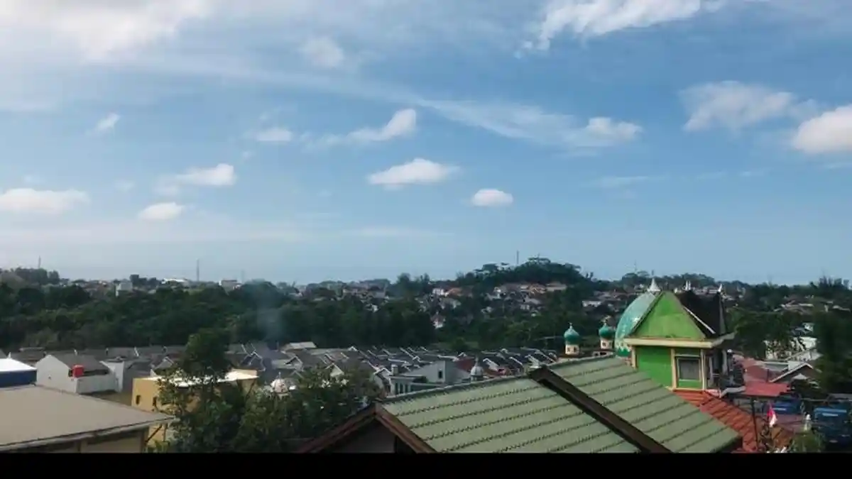 Cuaca Balikpapan Hari Ini, Waspada Hujan Turun di Waktu Siang