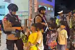 Tarawih dalam Pengawasan, Patroli Gabungan Sat Brimob Sumut Sisir Masjid di Tebing Tinggi