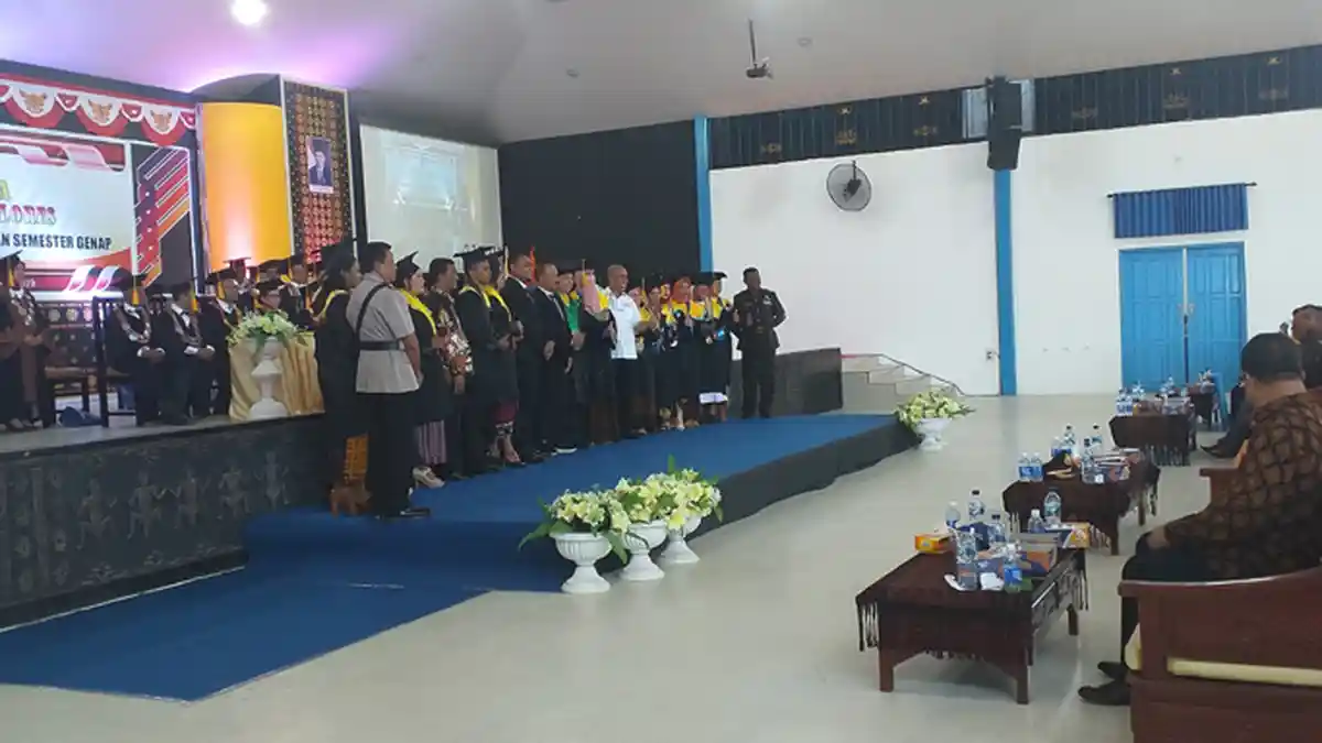 Universitas Flores Ende Naik Status, Ketua Yapertif Lorensius Gadi Djou Bersyukur