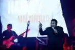 Harvey Malaiholo Semarakan Konser Jakarta Dekade