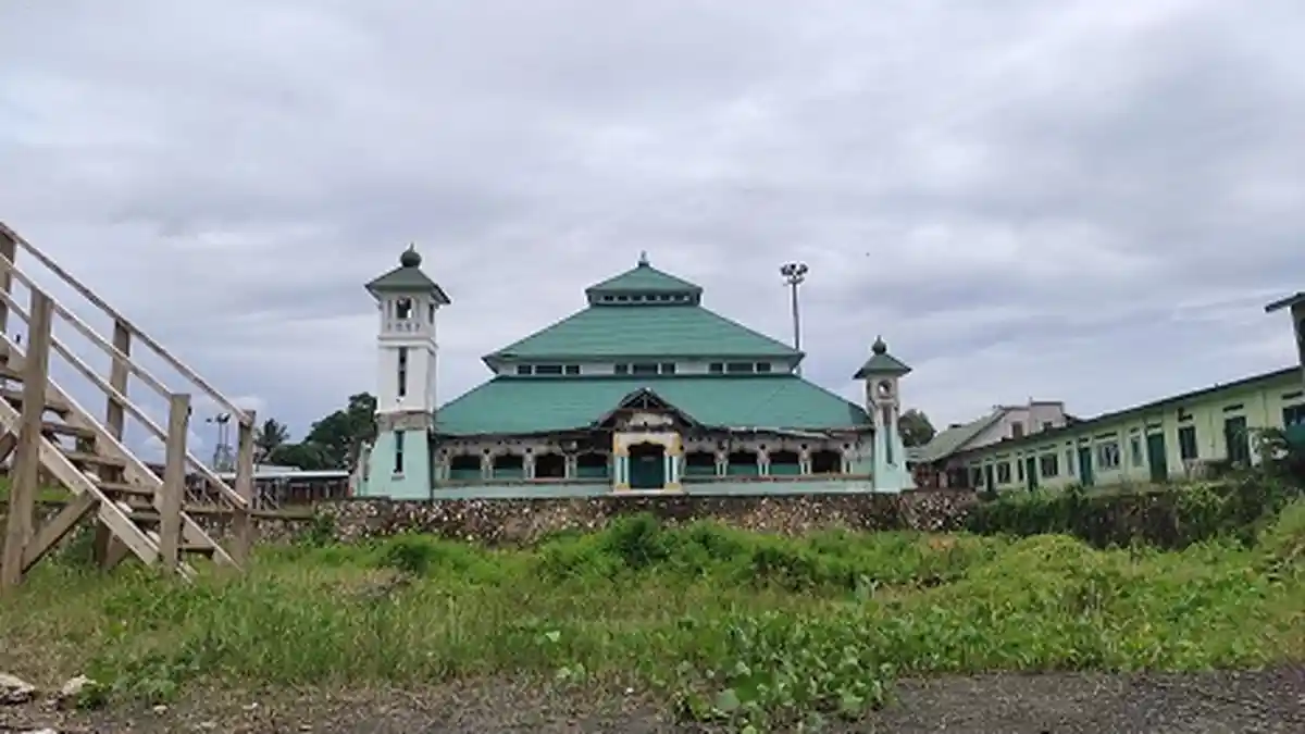 Masjid Raya Watampone Tak Kunjung Dibangun, Ini Penyebabnya