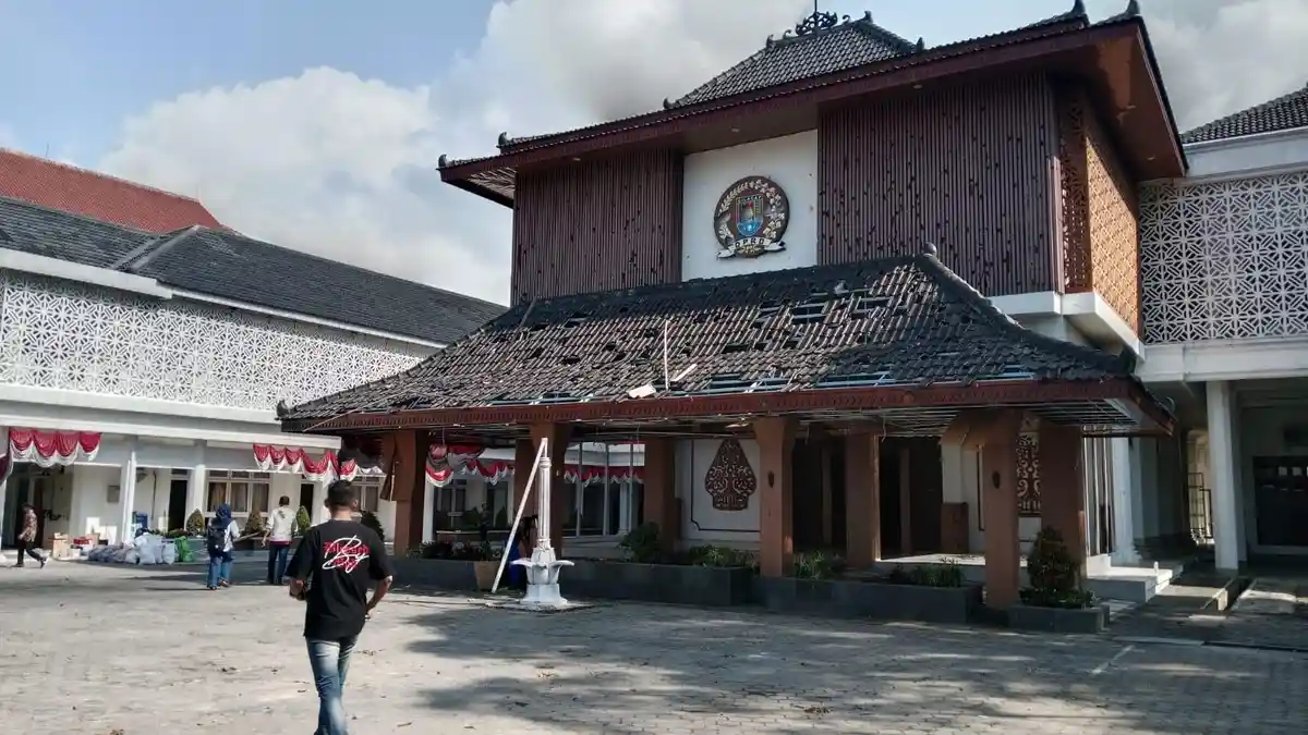Kegiatan DPRD Cilacap Off Usai Demo Rusuh, Tidak Ada Rapat Paripurna