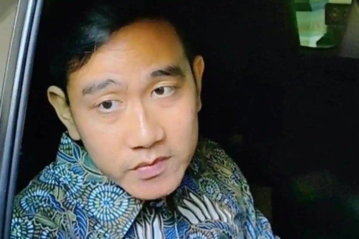 "Kaesang Pangarep Jangan di Jakarta" Gibran Sarankan Adiknya Segera Temui Puan Maharani