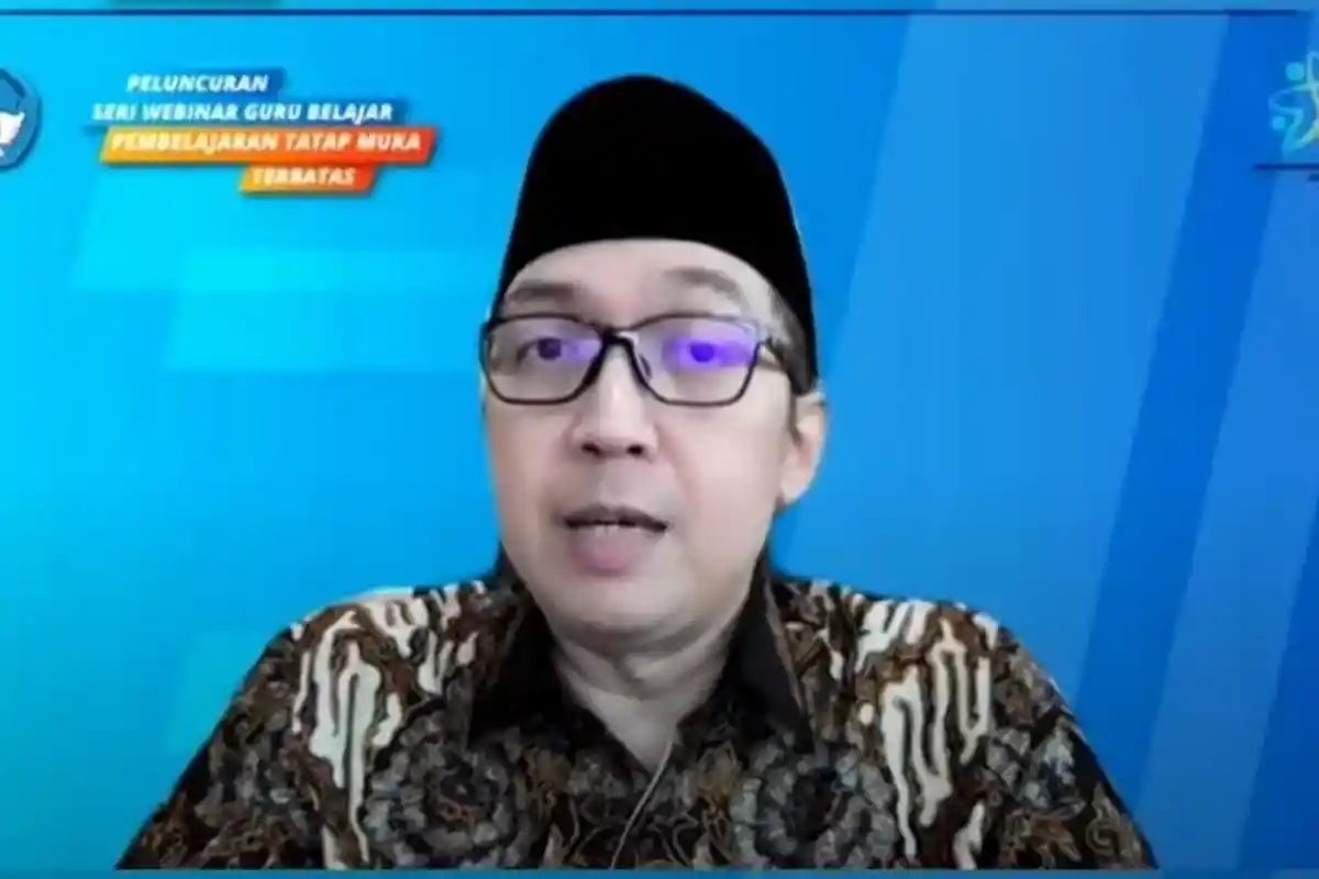 Kemendikbudristek: Seizin Pemda, PTM Terbatas Boleh Dilaksanakan Walau Guru Belum Divaksin