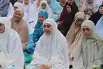 20260527-bupati-brebes-paramitha-widya-kusuma-sholat-idul-adha-salem.jpg
