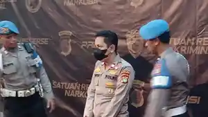 Lukman-tersangka-penipuan-bermodus-menjadi-anggota-Polri-1.jpg