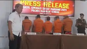 Lima-tersangka-kasus-pencurian-dihadirkan-s.jpg
