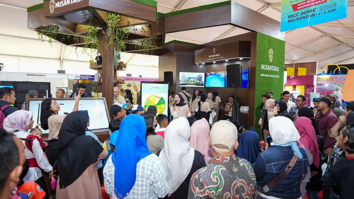 Otorita IKN Raih Juara 1 Stand Terbaik dan Terinovatif di ICE Rakernas Apeksi di Balikpapan