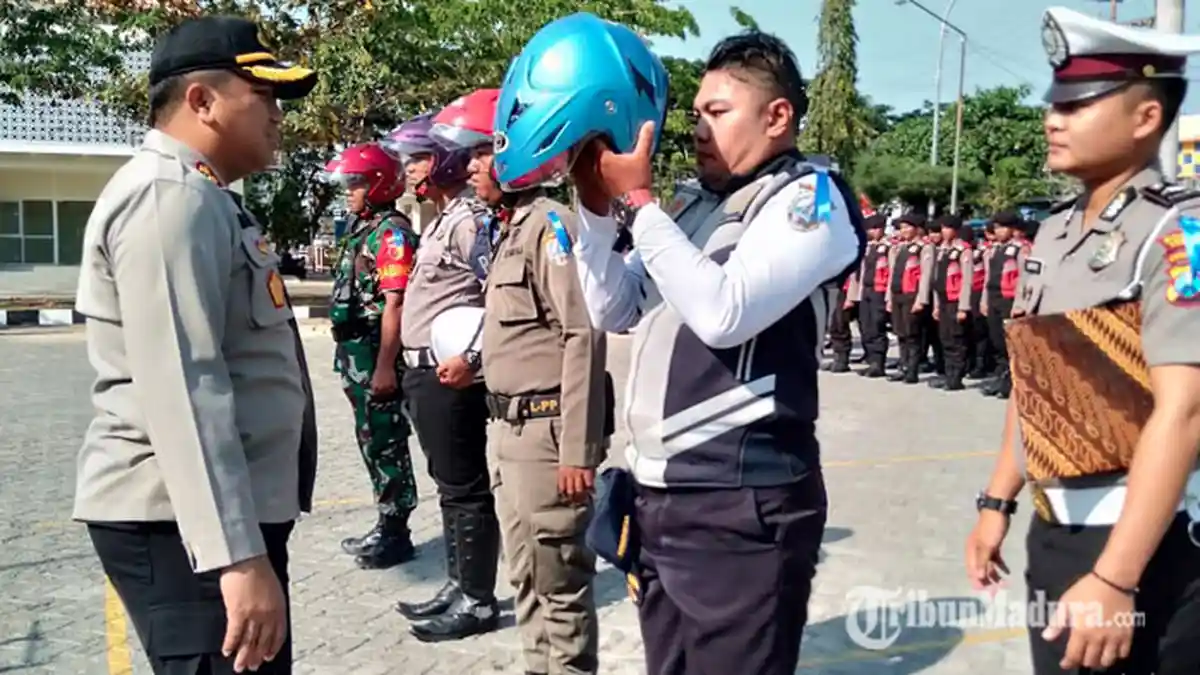 Polres Sampang Gelar Apel Pasukan dalam Operasi Zebra Semeru 2019, Razia Pelanggar Lalu Lintas