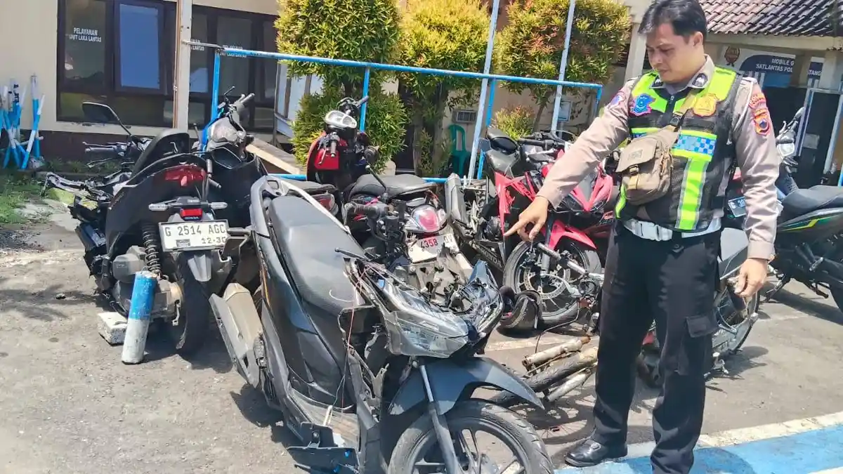 Minggu Maut di Pantura Batang: Tiga Nyawa Melayang dalam Dua Kecelakaan Tragis