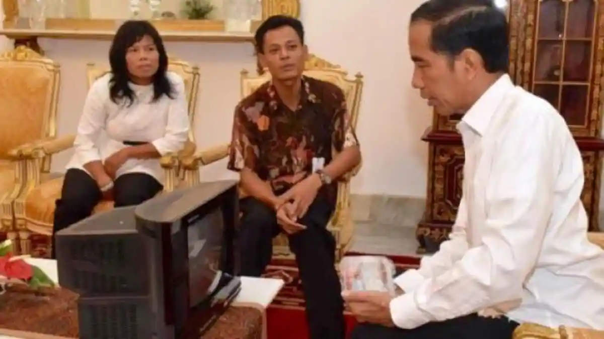 Lulusan SD Ini Sekarang Memproduksi 150 Unit Televisi Per Hari