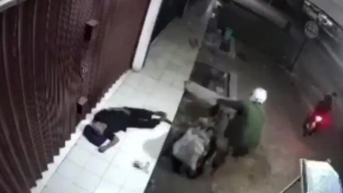 Akhir Nasib Kakek Tunawisma Kursi Rodanya Dicuri, Polisi Bongkar Fakta soal Anak: Sudah Tidak Peduli