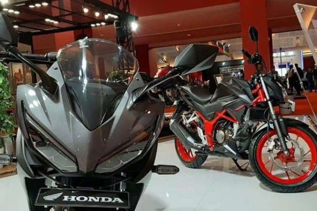 Mau Beli Motor Gede, Berikut Daftar Lengkap Harga Motor 150 cc Terbaru dari Semua Merek, Bandingkan!