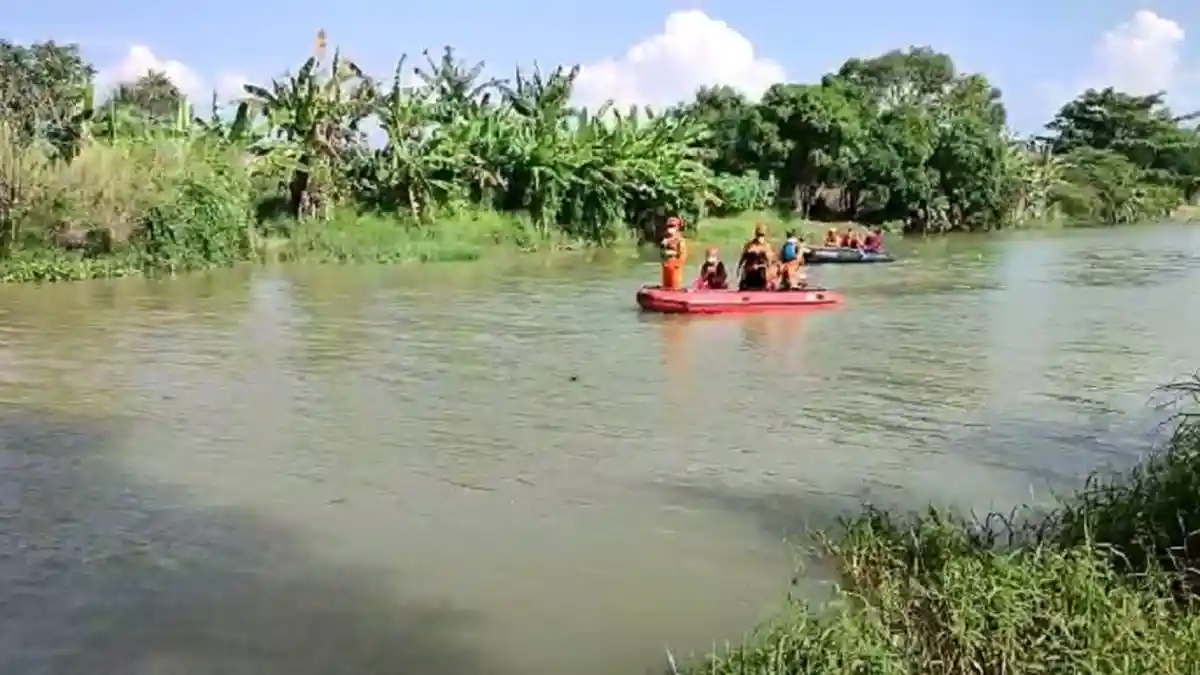 Juragan Tempe Diduga Depresi Nekat Ceburkan Diri ke Sungai Pait Pekalongan