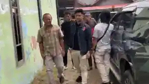 Anggota-Subdit-Tipidter-Satreskrim-Polresta-Bengkulu-amankan-kapten-kapal-dan-5-ABK.jpg