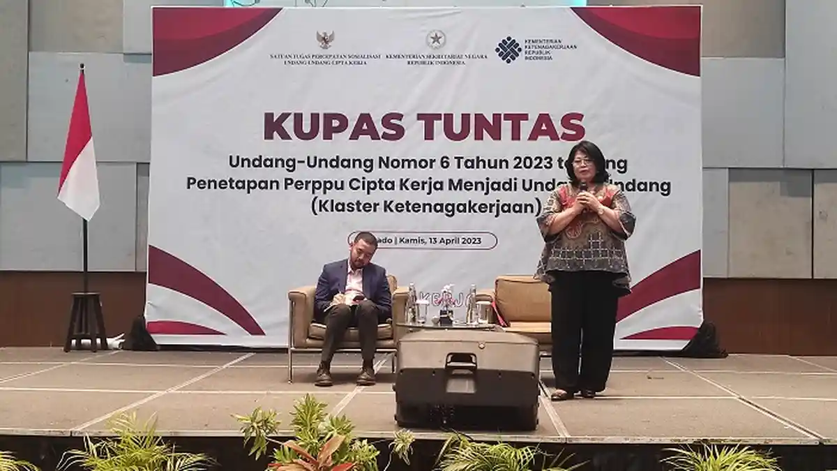 Buruh di Sulawesi Utara Nilai Tumpang Tindih UU Cipta Kerja dan UU Ketenagakerjaan