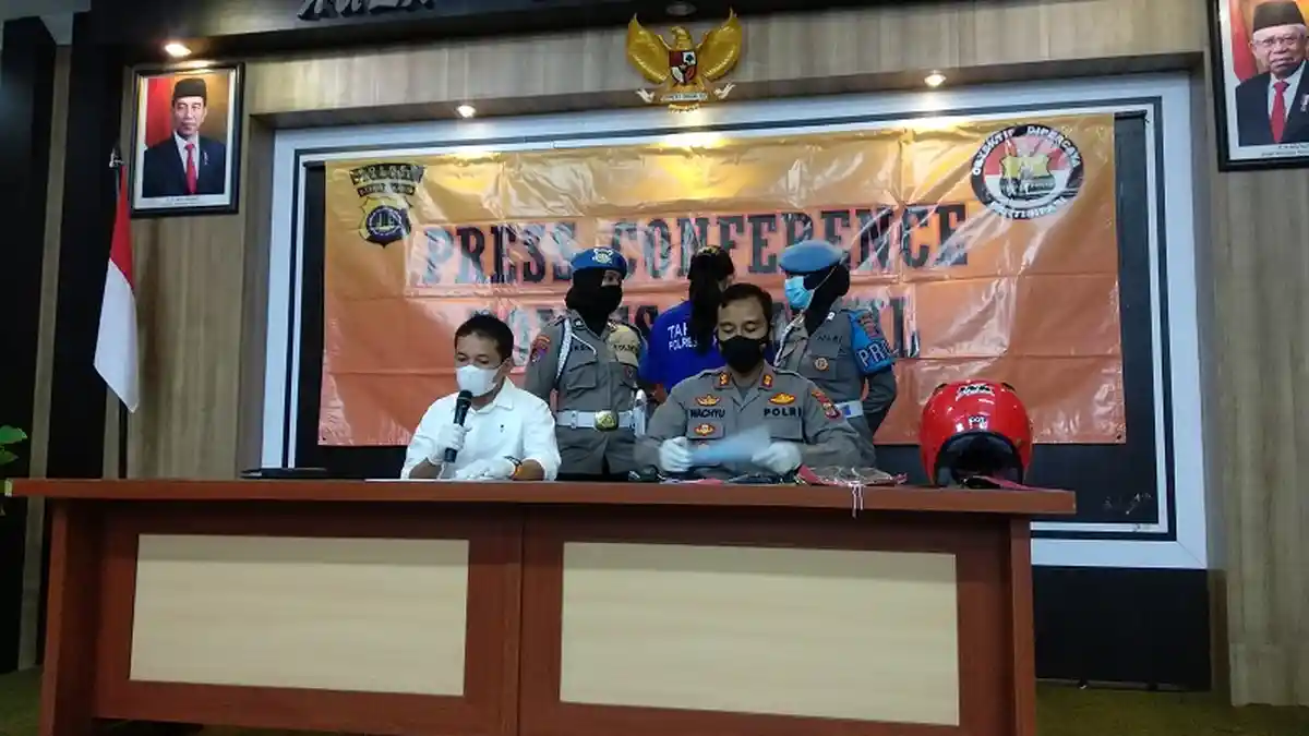 Identitas NA Pengirim Paket Sate Maut di Bantul Terkuak dari Bungkus Sate
