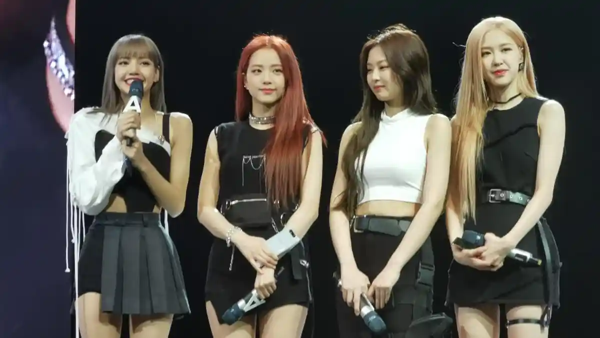 Blackpink Saksikan Samsung Pamer Galaxy A80 Berkamera Rotasi